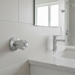 Acabamento p/ Registro Base Deca e Similares de 1.1/2 e 1.1/4 e 1 Cromado Romar