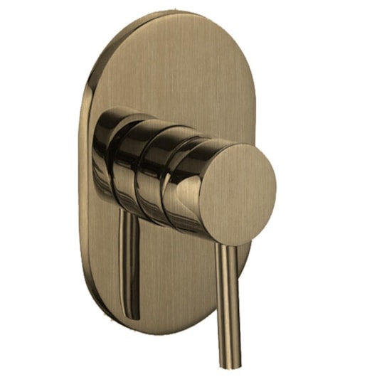 Acabamento Para Misturador De Chuveiro Base Deca  Dourado Escovado Drop - Imagem principal - 6bbffb99-6eb9-4d3c-8cff-fc0a827979da