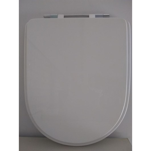 Assento Sanitário Laqueado Carrara Mdf Branco Cromado Sicmol - Imagem principal - 5685c2ce-6f68-4bb5-a110-543b1599db5d