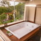 Banheira Acrílica Cristal Dupla Ouro Fino 170x110cm - 150e9a3b-f0e6-4e62-b207-ade0b7c3f41c