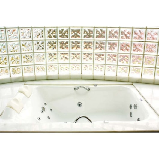 Banheira Acrílica Dupla Acrillic Top Line 150x120x47cm Ouro Fino - Imagem principal - 4805e986-f7ef-4e87-839e-a61c46108d8a