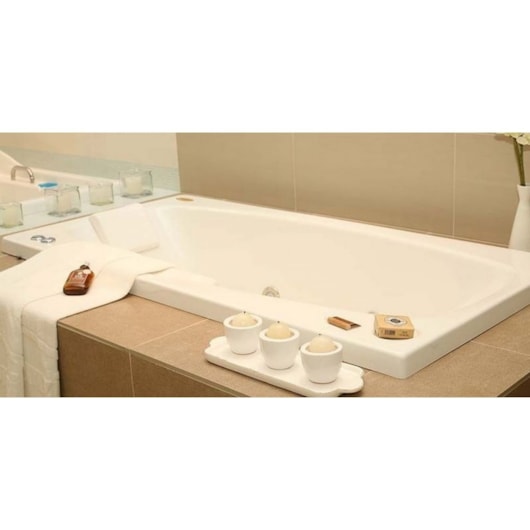 Banheira Acrílica Individual Mysia Jacuzzi 150x79x42cm - Imagem principal - e134791a-8252-4d75-9964-30a7057d4eb6