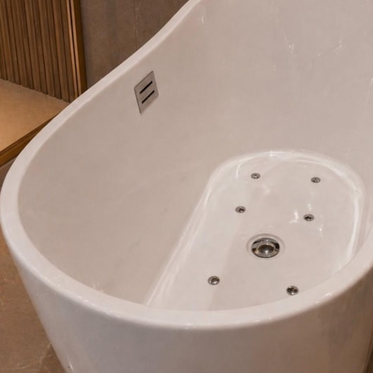 Banheira De Imersão Com Blower Mavie 160 Branco Ouro Fino - Imagem principal - 9d515fc4-42a3-49cf-8fbf-aeba1020ebd1