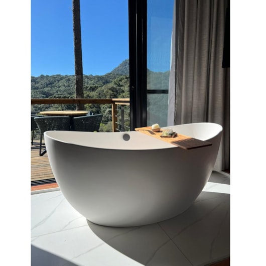 Banheira De Imersão Duramat Sampa Branco Fosco Acetinado Com Sifão Externo Cor Especial Sabbia - Imagem principal - 351b463a-ab3f-48b1-a8af-ac7b34d44f4d