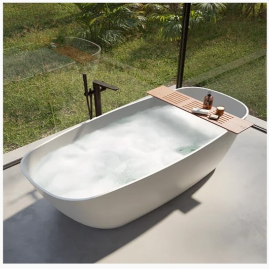 Banheira De Imersão Duramatt Amazônia Branco Fosco Acetinado Com Giroacqua Cor Especial Sabbia - Imagem principal - 9530c5e7-979f-4944-aaff-eb25635f6bdf