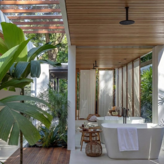 Chuveiro De Teto Redondo Acquamax Com Tubo Black Matte Deca - Imagem principal - 051bca02-e737-4b2f-9414-6ae9b7895cdc