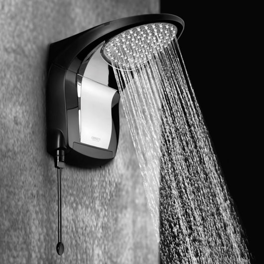 Chuveiro Eletrônico Acqua Jet Ultra 127v 5500w Preto/cromada Lorenzetti - Imagem principal - 19b2ebd3-3d10-48b5-abd3-338f0f2a2db5