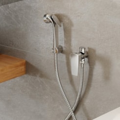 Ducha Higiênica Com Registro E Derivação Lift Cromada Docol