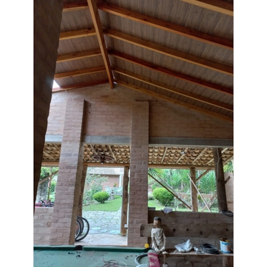 Forro Pvc Junta Seca Nogueira Fortlev 200x0,8x600cm - Imagem principal - 48add2dc-49da-4ced-b42a-a1264577cdf2