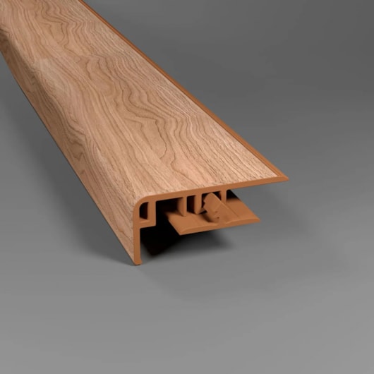 Frontal De Escada Eucafloor Cor 10 40x2100mm - Imagem principal - db9d72ae-1767-46a8-aa6e-dab81f83dd1a