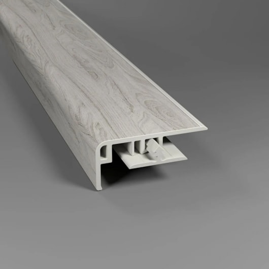 Frontal De Escada Eucafloor Cor 2 4x210cm - Imagem principal - 86237a2a-a556-4402-af8a-e9da103fd590