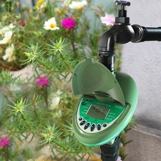 Irrigador Automático Com Temporizador Para Jardins TW30 Amanco - Imagem principal - f157feea-0e06-44d2-8a42-167faf2f3d34