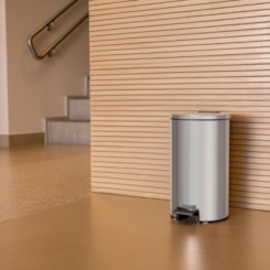 Lixeira Em Aço Inox Com Pedal Balde Interno Loop Polido Tramontina 5L