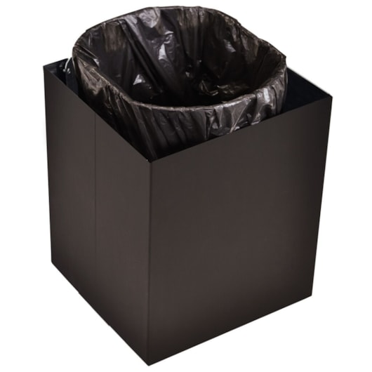 Lixeira Luz 4,5l Com Tampa E Com Acabamento Acetinado Black Matte E Revestimento Fosco A Base De Verniz Tramontina - Imagem principal - 5645428a-2a46-4544-8d2e-d68cdbbef662