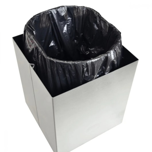 Lixeira Luz Com Tampa E Acabamento Scotch Brite Inox Tramontina 4,5l - Imagem principal - cb1cb32d-0608-4294-b533-2e65c40d64eb