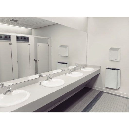 Lixeira Wall 30 L em Aço Inox Tramontina - Imagem principal - 10d395fa-0f55-4638-ac14-779b4963aaa1