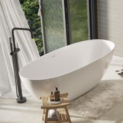 Loes Banheira de Piso Oval Velluto Branco Fosco 170cm