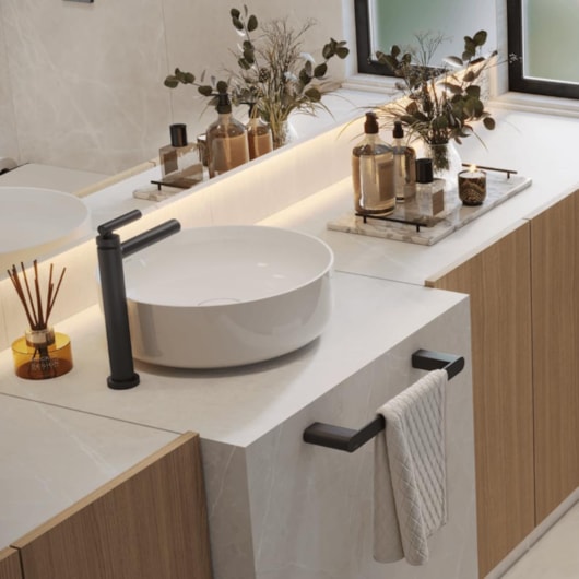 Misturador Lavatório Bica Alta de Mesa Monocomando Beta Black Matte - Imagem principal - 17429ab3-f452-4cfc-a0d0-ff3d378d52b8