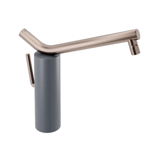 Misturador Monocomando De Mesa Para Cozinha Naiade Cobre Escovado Basalto Docol - Imagem principal - 70cedb3e-452c-4775-9a4d-efeeb57f45ce