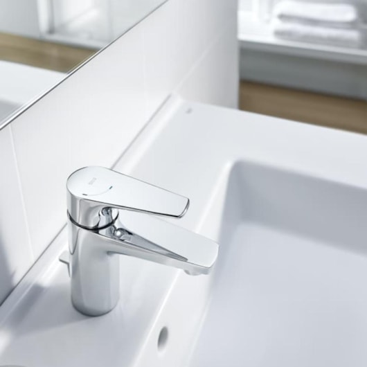 Misturador Monocomando de Mesa Para Lavatório Bica Média Atlas Cromado Roca - Imagem principal - 23252587-f7fc-40d4-a643-18ed3ee8458c