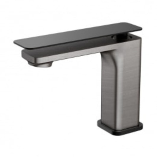 Misturador Monocomando Para Lavatório Bica Baixa Urban Rb8113 Aço Escovado E Black Matte Rubinettos - Imagem principal - efb1f2ca-5fb8-4a82-9676-9653eb2856d4