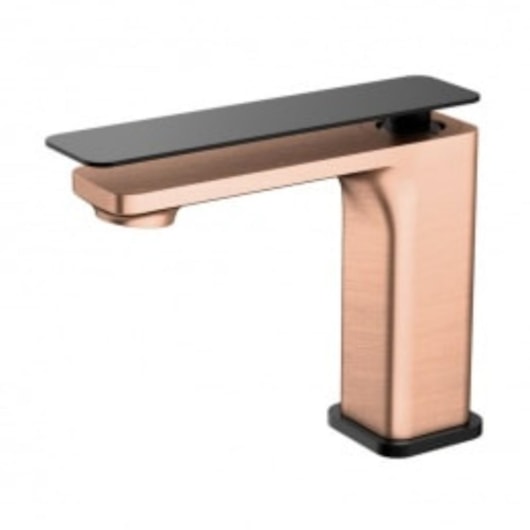Misturador Monocomando Para Lavatório Bica Baixa Urban Rb8115  Rose Gold Escovado E Black Matte Rubinettos - Imagem principal - 8e319f6f-7af9-4e81-9a35-c6d07b378f7c