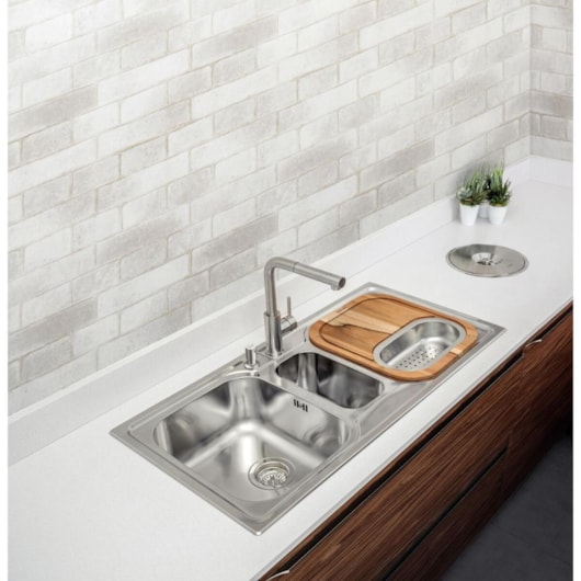 Monocomando Design Collection Tower Side Em Aço Inox Com Acabamento Acetinado Tramontina - Imagem principal - ec49c345-84b7-4068-b846-35ff7149f3b4