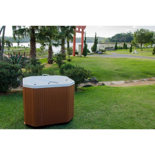 Ofurô De Gel Coat Individual Zen Luxo 110x100cm Com Aquecedor Astra - Imagem principal - 31fa622b-2f24-4307-bade-e4d6c9611c33