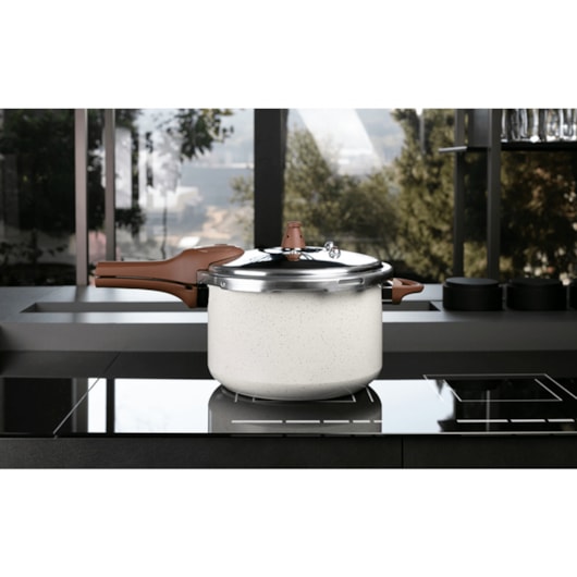 Panela De Pressão Pressure 6,8L Ceramic Life Com Fundo De Indução Antiaderente Brinox - Imagem principal - 631d6e49-f63c-487f-be6d-205775cb4049