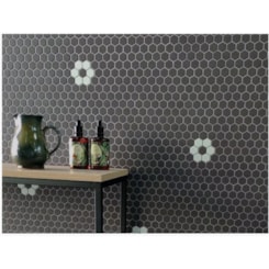 Pastilha Hexagona Atlasl M-4337 Preto 4,83x4,83cm