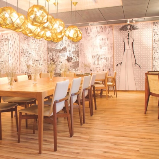 Piso Laminado Eucafloor Acqua New Evidence Carvalho Córdoba (R)(9)(10) 29,2X135,7cm - Imagem principal - d38f1e42-5270-49c2-baab-f28b744cc5dd