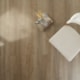 Piso Vinílico Eliane Floor Sound Moka Sense LVT 18,7x122,7cm - b630bc3d-2a50-4b78-8d15-093d4c5dce76