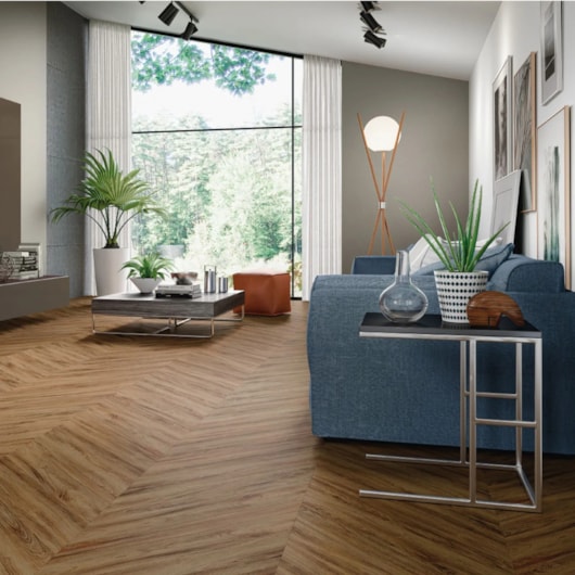 Piso Vinílico Eucafloor Basic Santa Fe 23,8x122,9cm LVT - Imagem principal - 013729bd-c404-4a60-8858-2e5223e04917