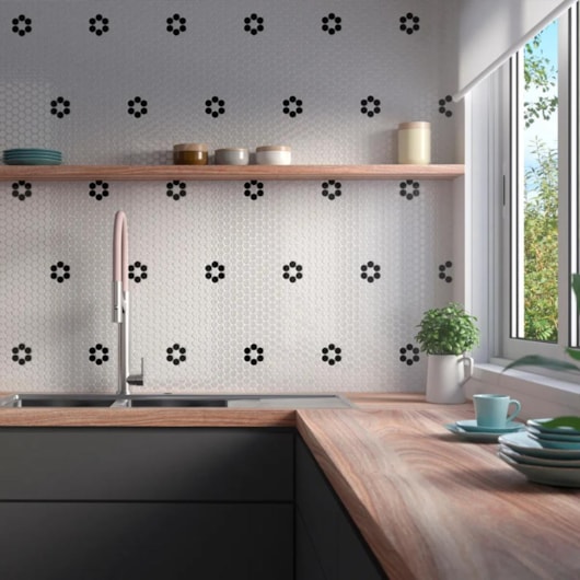 Porcelanato Ceusa Mc Petit Poa Wh Lux 31,2x33cm Bold - Imagem principal - 41e25e4f-259c-4bee-b405-658ac0017e10