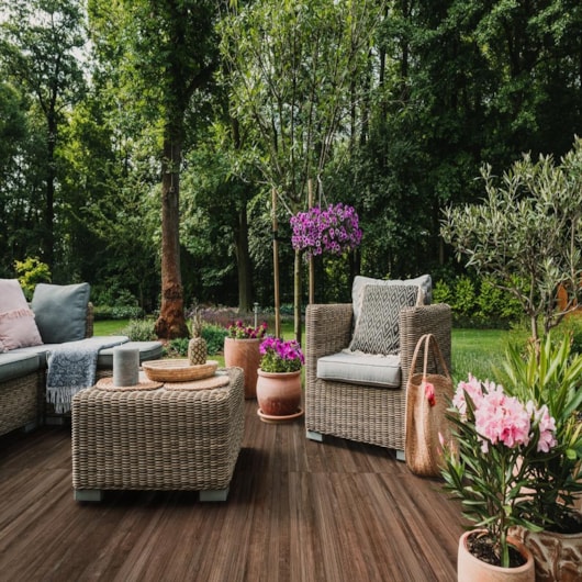 Porcelanato Delta Jatoba Deck Rustico 72x72cm Retificado - Imagem principal - c5739c18-0b3f-45d3-b84a-cd769aadabd5