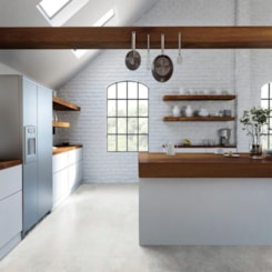 Porcelanato Delta Madrid Plata Acetinado Cinza 84x84cm Retificado