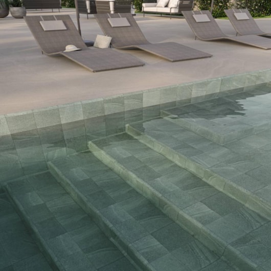 Porcelanato Eliane Khali Gris Externo 120x120cm Retificado - Imagem principal - 25425105-c98f-47c4-a394-8e74070edd47