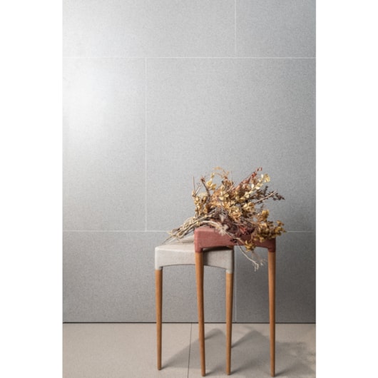 Porcelanato Eliane Micron Bege Natural 80x80cm Retificado - Imagem principal - e32b2686-d6d7-4d7a-8294-135f5a40b96e