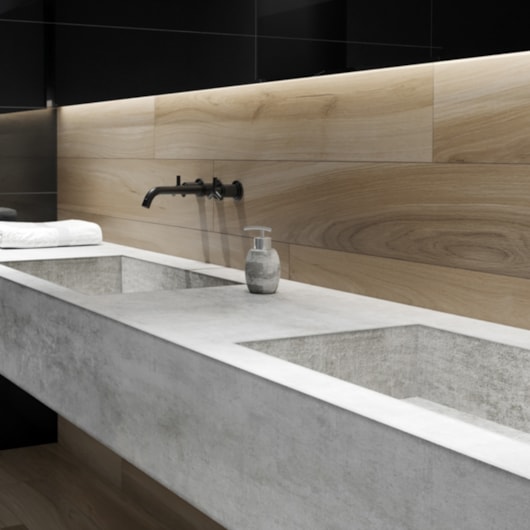 Porcelanato Portinari Tavola Be Natural Pei 4 20x120cm Retificado - Imagem principal - 020aa07e-db18-4102-b51a-4a92a4f8ea8f
