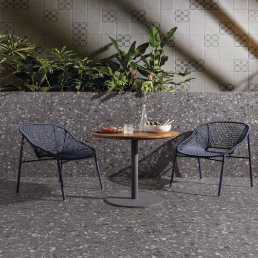Porcelanato Portobello Samba Rock Graphite Natural 90x90cm Retificado - Imagem principal - a8344ff2-6e7f-4643-a3a5-1ca49f7ae847