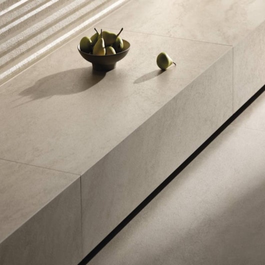 Porcelanato Portobello Vena Roma Crema Natural 120x120cm Retificado - Imagem principal - 7fb6a6af-a868-4230-8fe6-bc0cfe709994