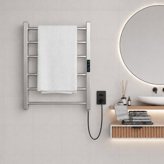 Porta Toalha Aquecido Titan Digital Inox Polido com Cabo Bivolt Direito Thermo - Imagem principal - 2e05cb7f-3b30-4899-aa13-3ad7f77ddddc