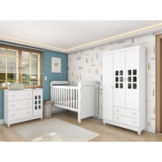 Quarto De Bebê Completo Lara Berço + Guarda Roupa 3 Portas e Cômoda Fraldário Branco Brilho Carolina Baby - Imagem principal - a962a87a-088c-4bd9-87fe-bcb77887c885