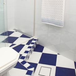 Ralo Square Com Tampa Oculta Linear 15x15cm