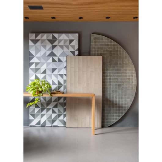 Revestimento Eliane Decor Bauhaus Mix Cinza Acetinado 14,5x14,5cm - Imagem principal - 77d7b0fe-3960-4d4c-a08c-6ef13e26a372
