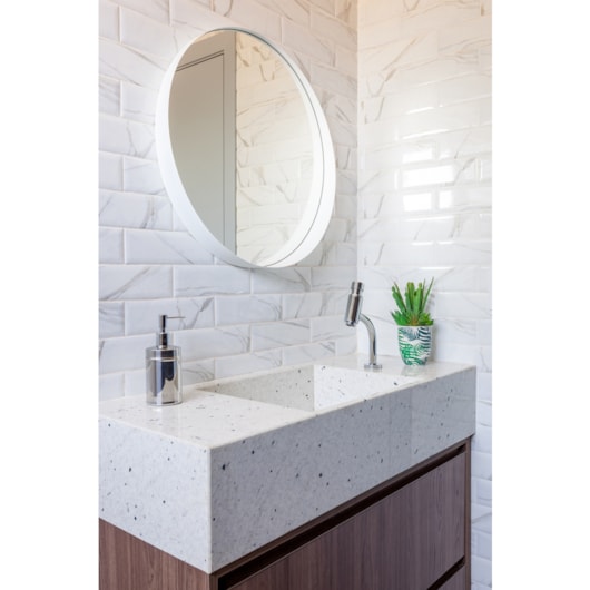 Revestimento Para Fachada Ceral Brick Calacata Brilhante 7,5x25cm - Imagem principal - 0dd0be05-874d-4fb6-a320-c2297dcd52dc