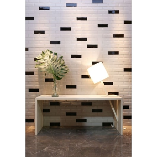 Revestimento Portinari Decora Bk Lux  8,24x25,7cm Bold - Imagem principal - 35089946-cc71-4fce-9173-98fe28824abc