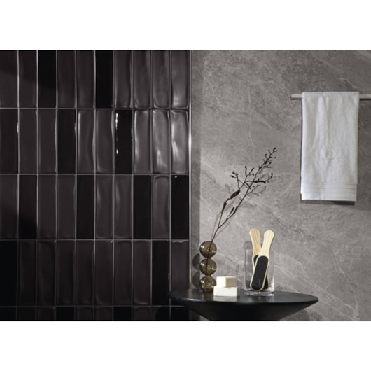Revestimento Portobello Vivant Noir Brilhante 07x24cm Bold - Imagem principal - 1431d9d6-408e-4af9-8d71-31340065f322