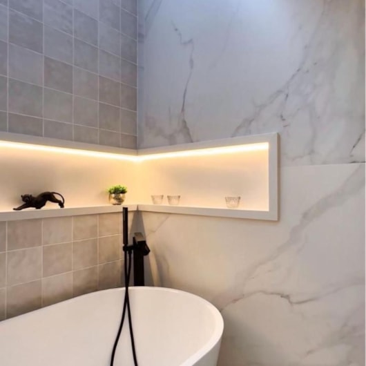 Revestimento Strufaldi Bianche 15x15cm Bold - Imagem principal - 8e348f41-f7bb-4777-aac6-20f4fd9331e3