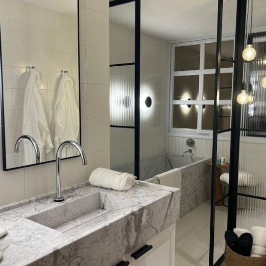 Revestimento Strufaldi Gelo 6x24cm Bold - Imagem principal - 4b28c6d6-620d-473c-949e-85590f69b4c9